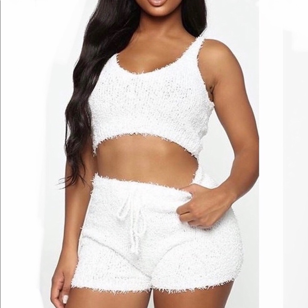 Cute! Fluffy shorts set 💕💕